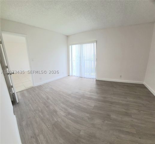 8620 N Sherman Cir 306, Miramar, FL 33025