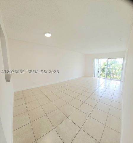 8620 N Sherman Cir 306, Miramar, FL 33025