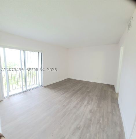 8620 N Sherman Cir 306, Miramar, FL 33025