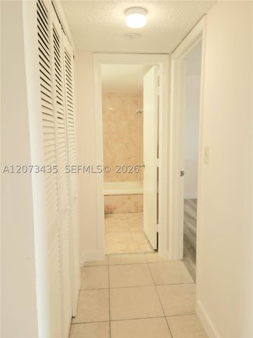 8620 N Sherman Cir 306, Miramar, FL 33025