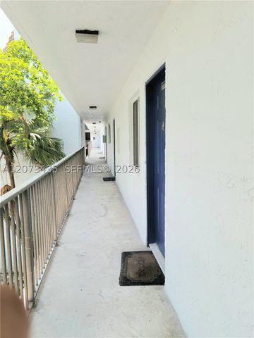 8620 N Sherman Cir 306, Miramar, FL 33025