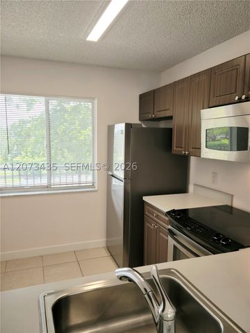 8620 N Sherman Cir 306, Miramar, FL 33025