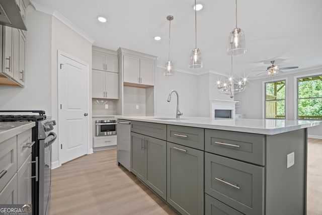 203 Retreat Lane, Canton, GA 30114