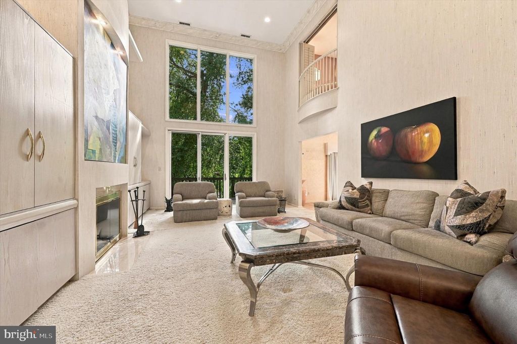 519 LINDY LN, BALA CYNWYD, PA 19004 — exterior