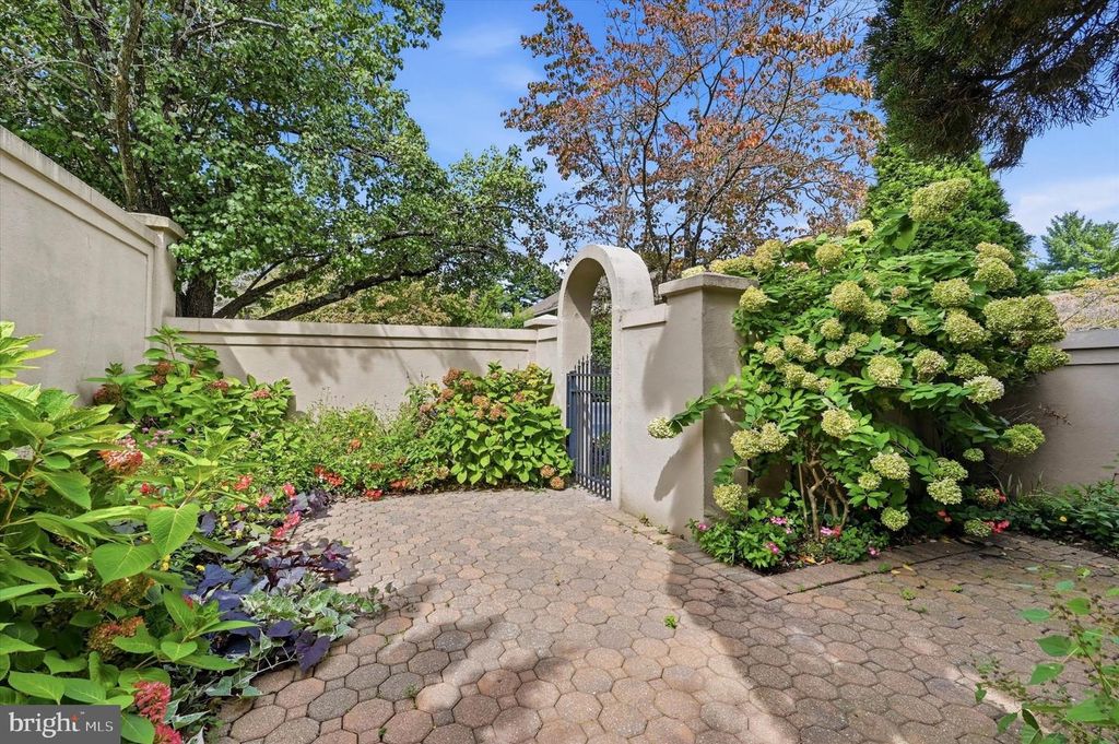 519 LINDY LN, BALA CYNWYD, PA 19004 — photo 2