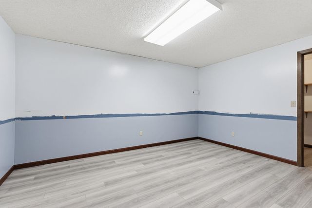 3134 N Inwood St, Wichita, KS 67226