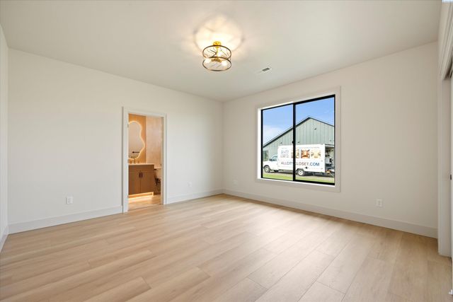 7208 Ambrosia Street, Kennewick, WA 99338