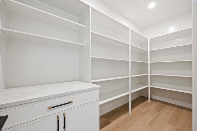 7208 Ambrosia Street, Kennewick, WA 99338