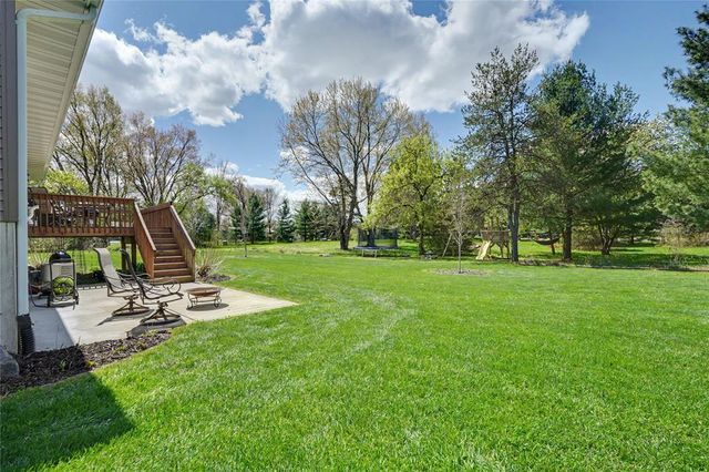 6860 Willow Creek Road, Eau Claire, WI 54701