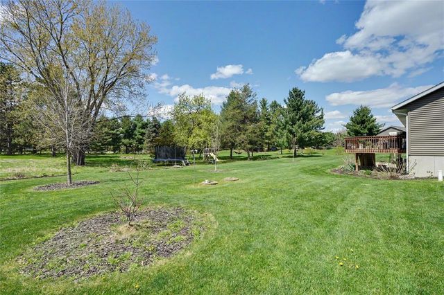 6860 Willow Creek Road, Eau Claire, WI 54701