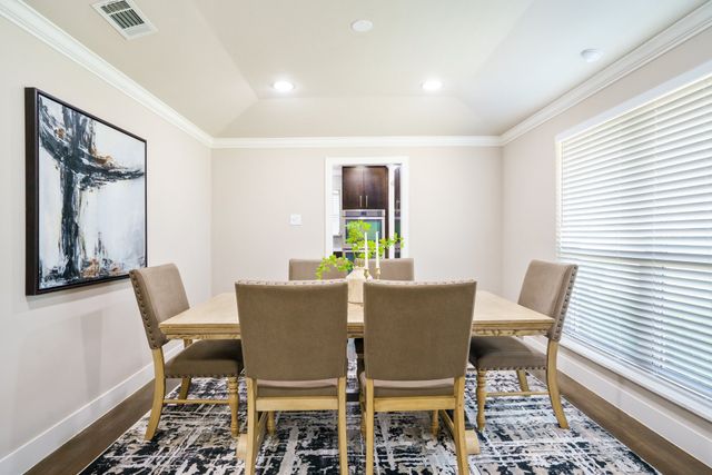 1938 Kensington Drive, Carrollton, TX 75007
