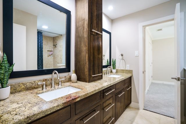 1938 Kensington Drive, Carrollton, TX 75007