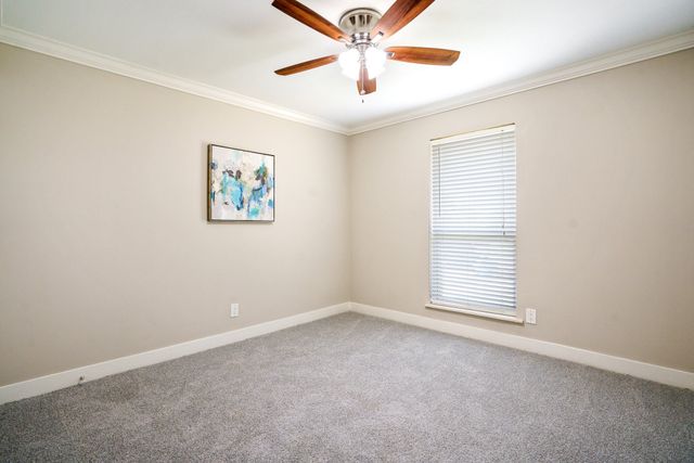 1938 Kensington Drive, Carrollton, TX 75007