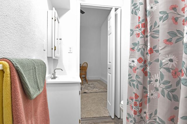 411 Hardbarger RD, Buchanan, VA 24066