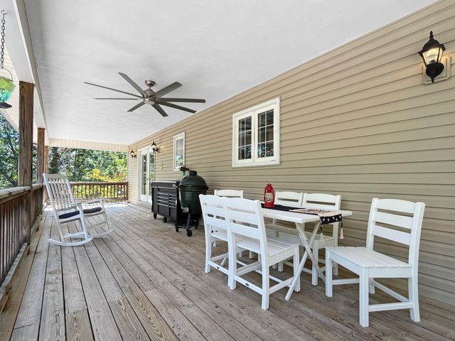 411 Hardbarger RD, Buchanan, VA 24066