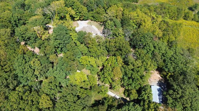 411 Hardbarger RD, Buchanan, VA 24066