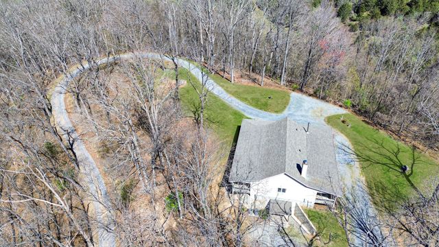 411 Hardbarger RD, Buchanan, VA 24066