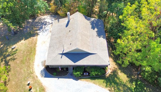 411 Hardbarger RD, Buchanan, VA 24066