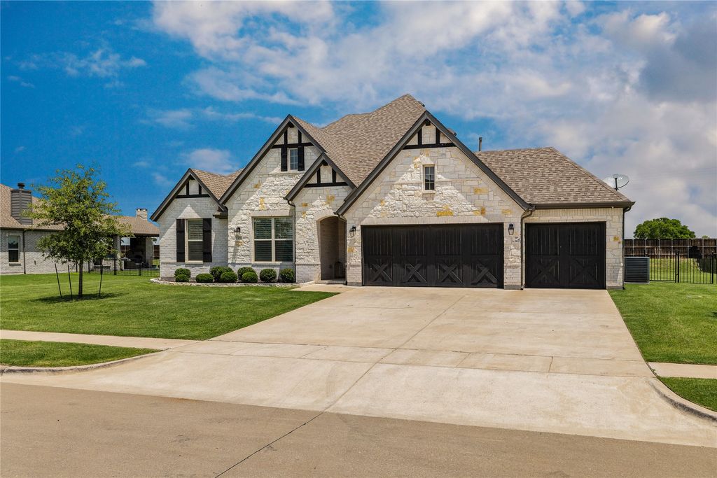 1430 Shaker Hills Road, Gunter, TX 75058