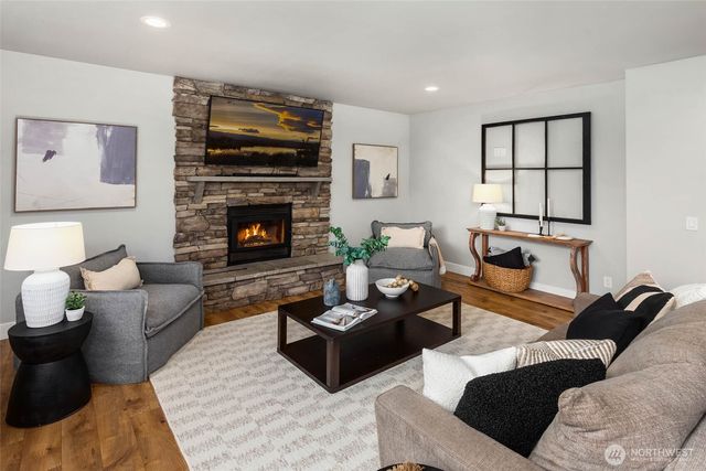 12915 212th Street SE, Snohomish, WA 98296