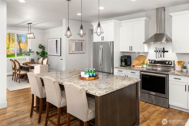 12915 212th Street SE, Snohomish, WA 98296