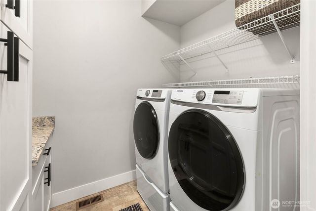 12915 212th Street SE, Snohomish, WA 98296