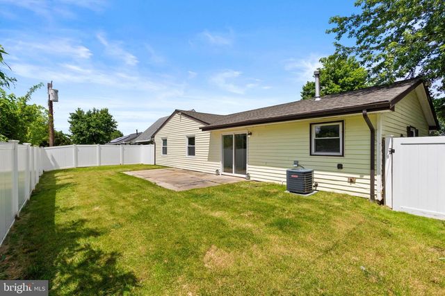 77 ELDERBERRY LN, Willingboro, NJ 08046