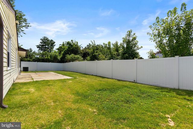 77 ELDERBERRY LN, Willingboro, NJ 08046