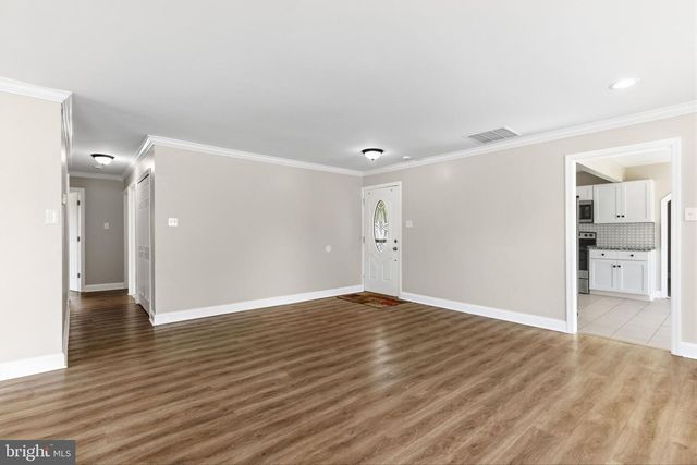 77 ELDERBERRY LN, Willingboro, NJ 08046