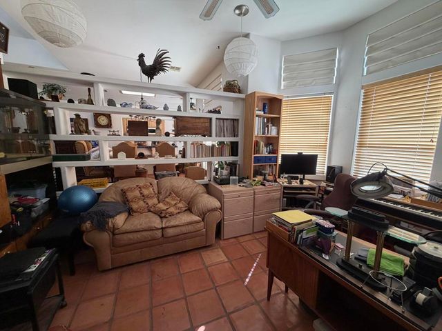 77360 Calle Tecate, La Quinta, CA 92253