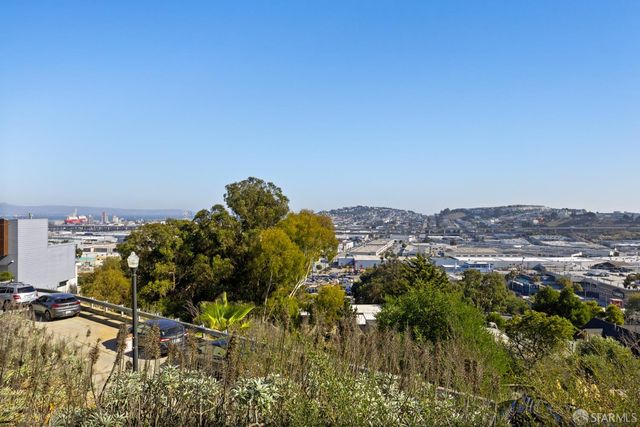 400 Franconia Street, San Francisco, CA 94110