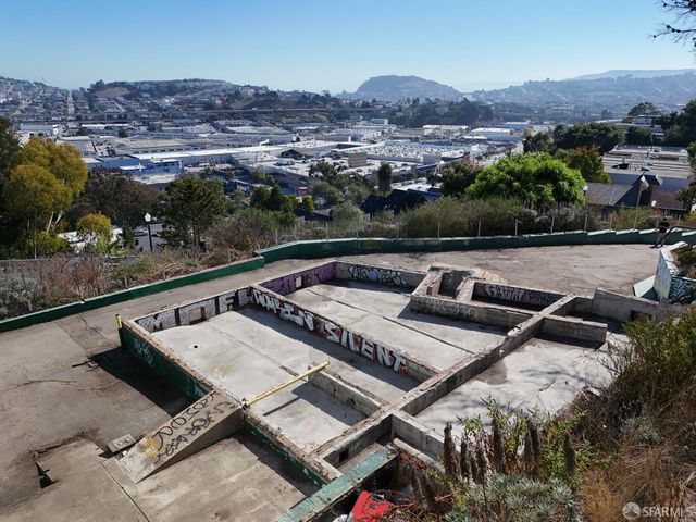 400 Franconia Street, San Francisco, CA 94110