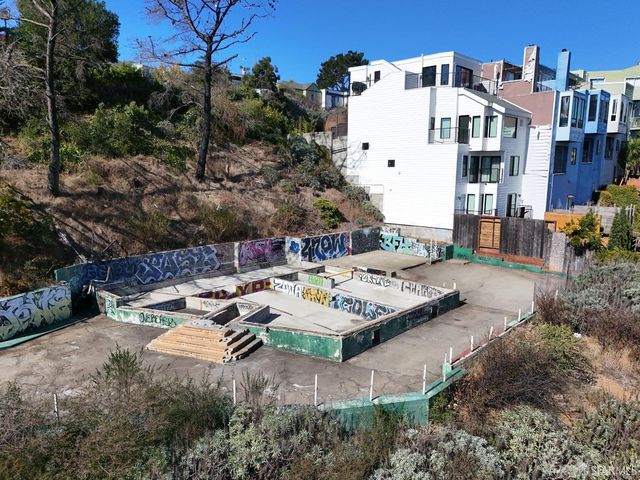 400 Franconia Street, San Francisco, CA 94110