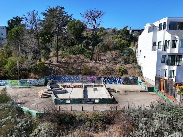 400 Franconia Street, San Francisco, CA 94110