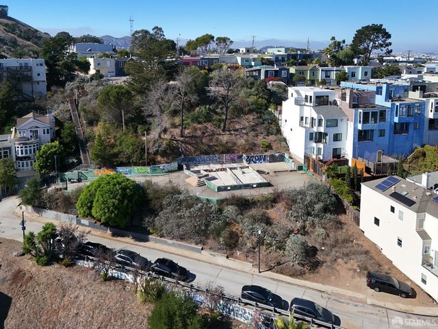 400 Franconia Street, San Francisco, CA 94110