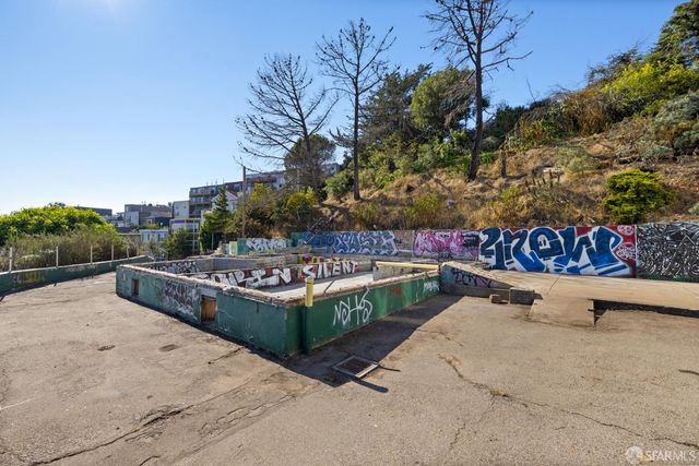 400 Franconia Street, San Francisco, CA 94110