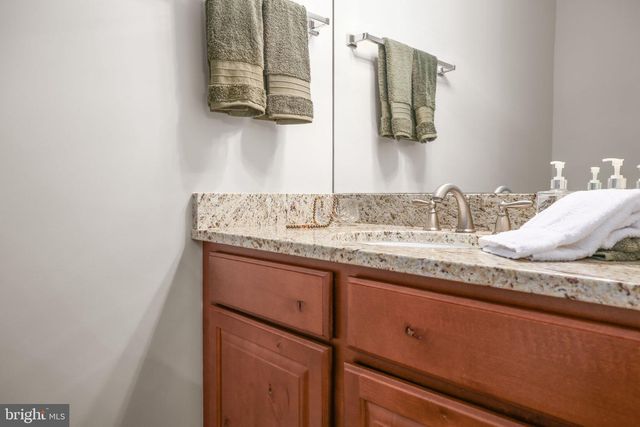 229 MILL ST, Occoquan, VA 22125