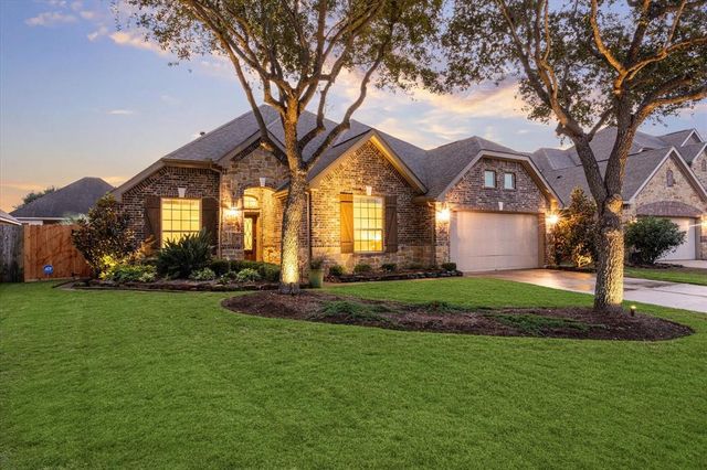 2722 Pepper Landing Lane, Pearland, TX 77089