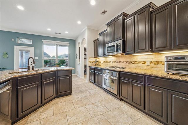 2722 Pepper Landing Lane, Pearland, TX 77089