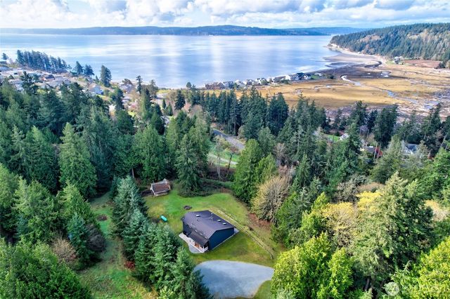2101 Wagner Road, Camano Island, WA 98282