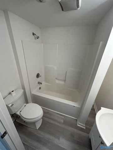 2910 2nd Avenue, Huntsville, AL 35810