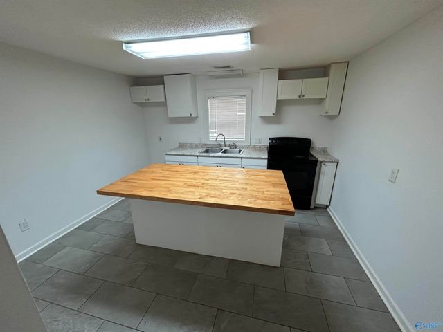 2910 2nd Avenue, Huntsville, AL 35810