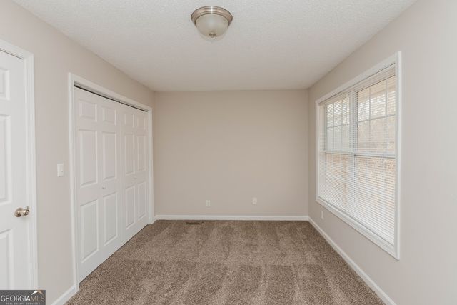 424 W I Parkway, Dallas, GA 30132