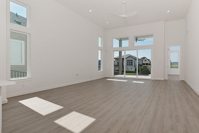 11021 N Lake Mist Lane, Willis, TX 77318