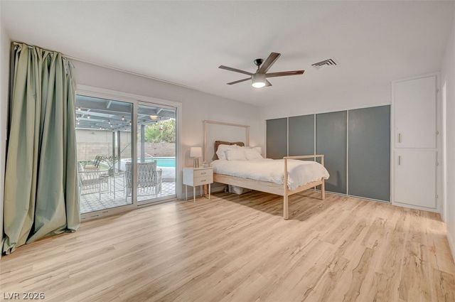 808 East Saint Louis Avenue, Las Vegas, NV 89104