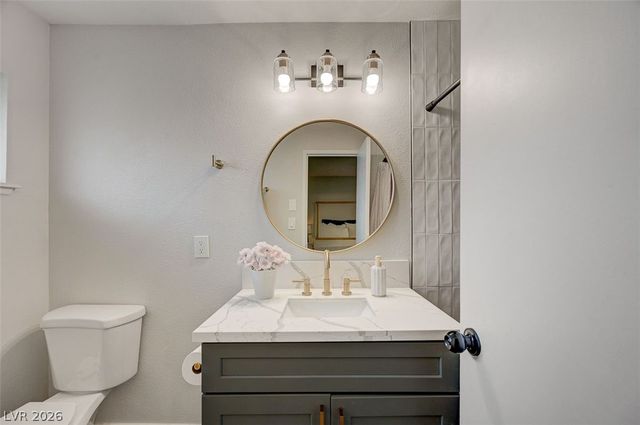 808 East Saint Louis Avenue, Las Vegas, NV 89104