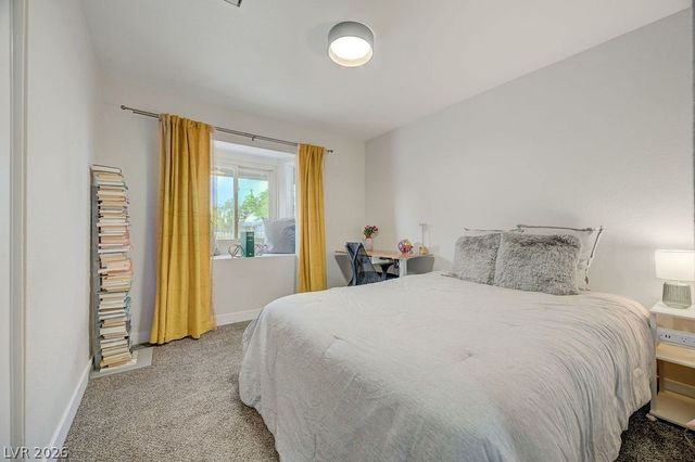 808 East Saint Louis Avenue, Las Vegas, NV 89104