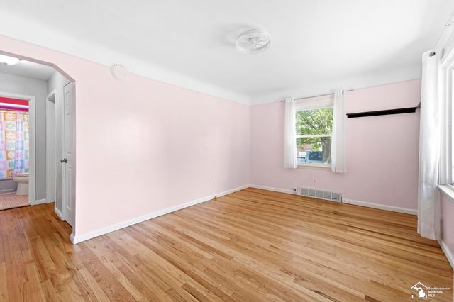 13012 Cherry Street, Southgate, MI 48193