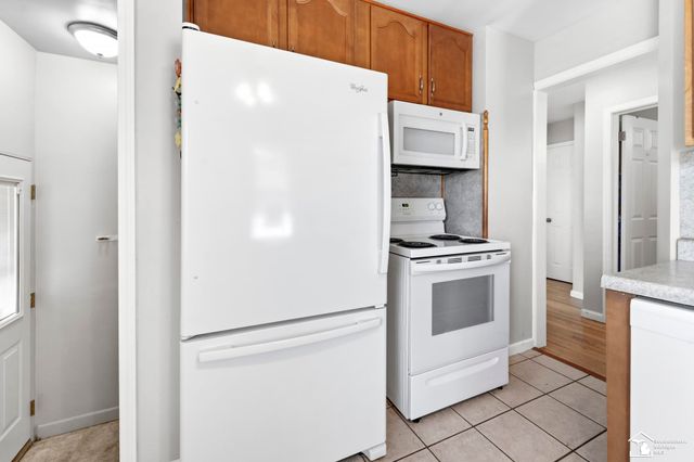 13012 Cherry Street, Southgate, MI 48193