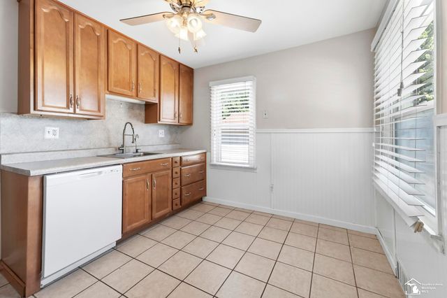 13012 Cherry Street, Southgate, MI 48193